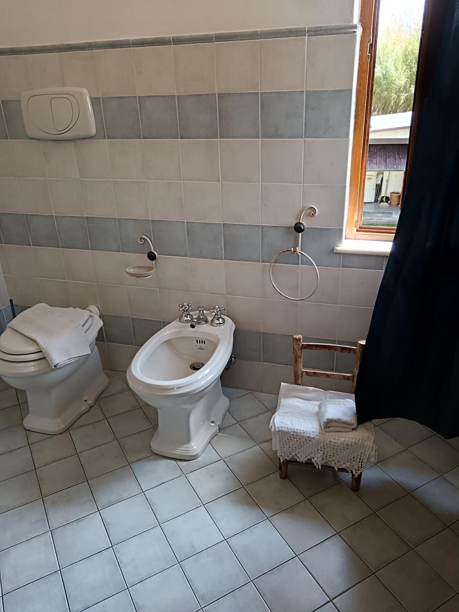 Le Travi Bed & Breakfast Sarzana Exterior photo